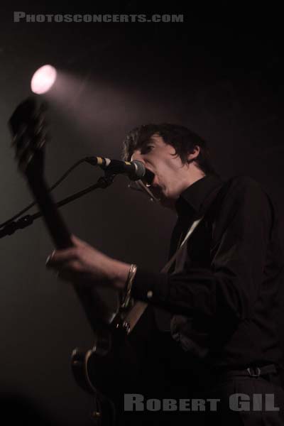 MILES KANE - 2011-03-23 - PARIS - Point Ephemere - 